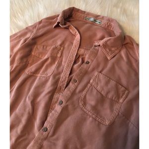 Maurice’s Button Down